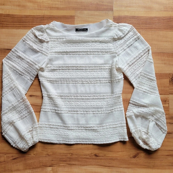 Melanie Lyne White Puffed Sleeve Lace  Long Sleeved Top - Picture 2 of 13